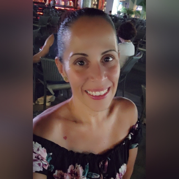 Meet the Posher---Meeeee - Picture 2 of 5